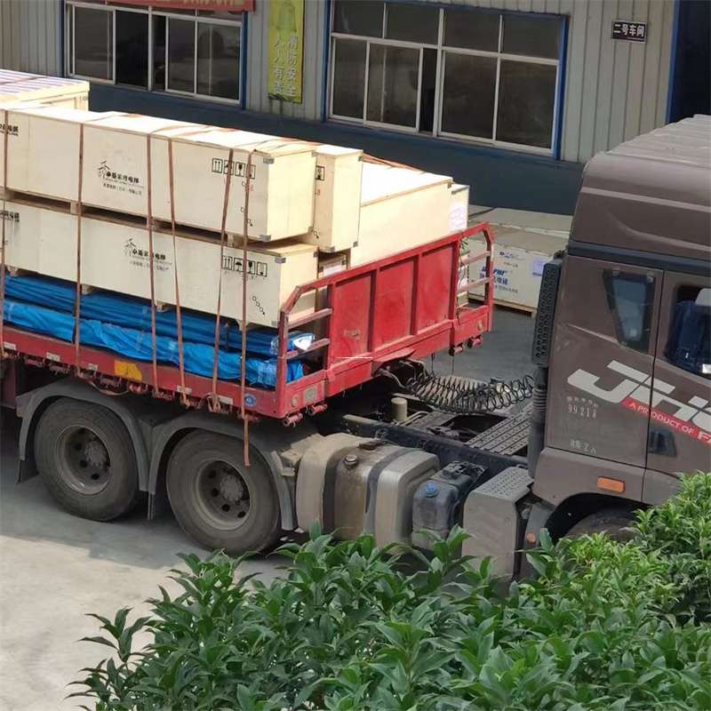 海西至新疆阿勒泰福海县物流专线，一站式服务，让您的货物畅行无忧